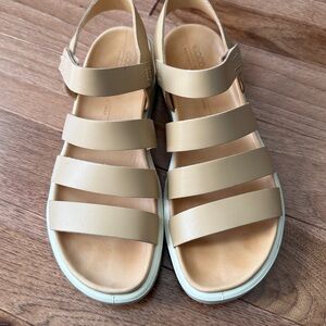 Ecco Flowt leather multi 3 strap ankle closure sandals nude tan 39 8 8.5 comfort